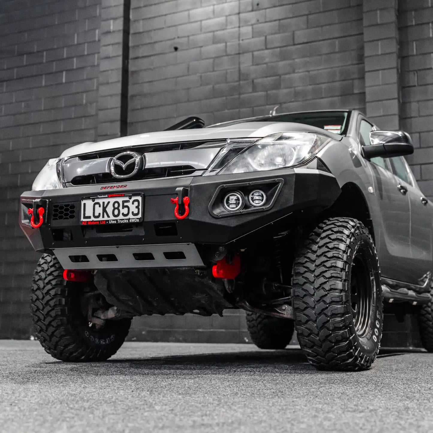 DEFENDER Off-Road Loopless Bull-Bar to suit Mazda BT-50 2012 – 2020