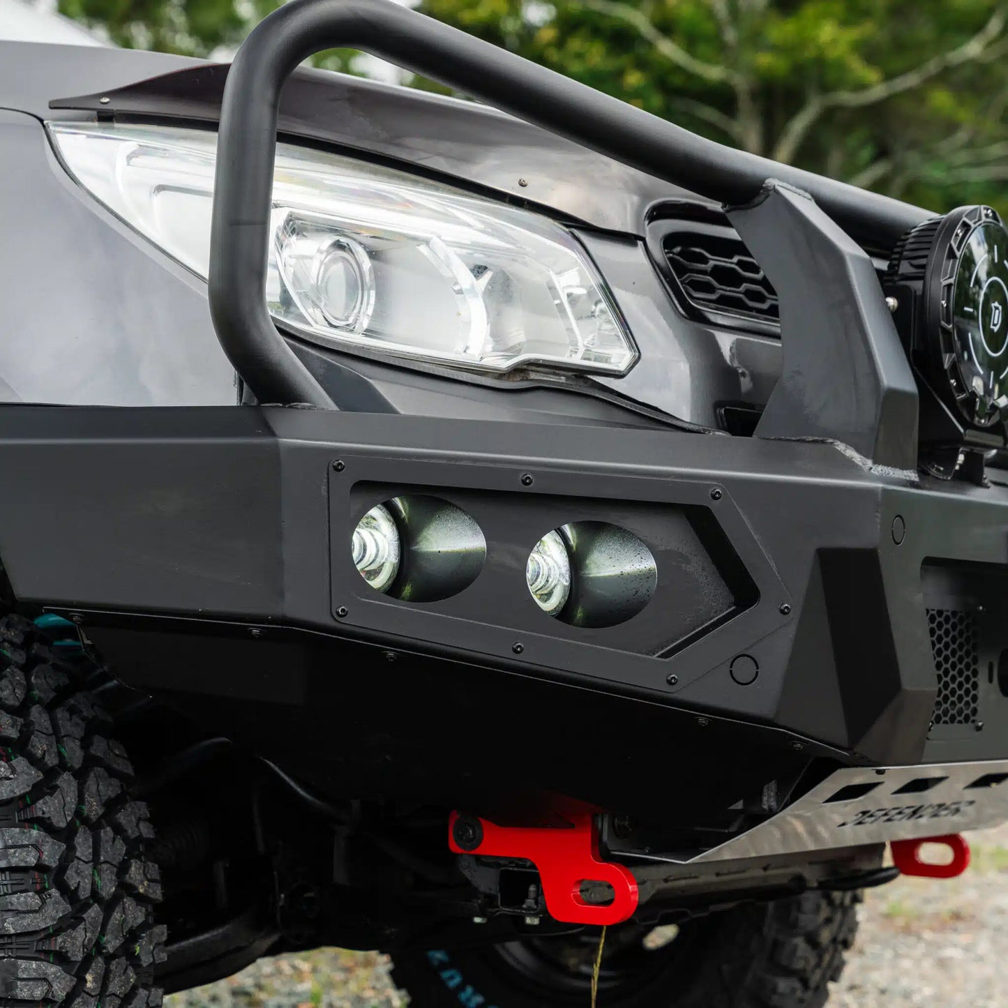 DEFENDER Off-Road Triple Loop Bull-Bar to suit Holden Colorado RG 2012 - 2015