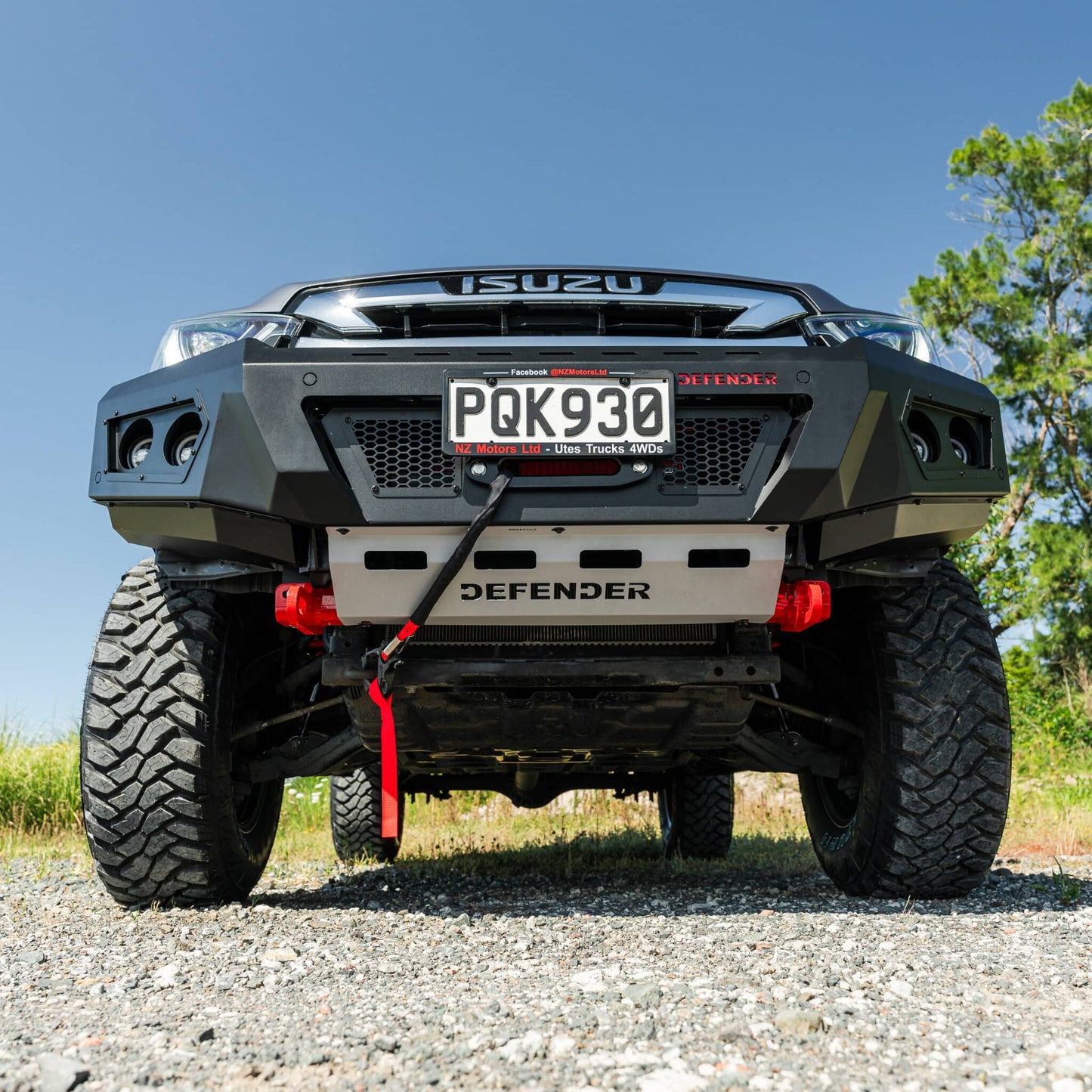SHIELD Off-Road Loopless Bull-Bar to suit Isuzu D-Max 2021 - Present - view 6