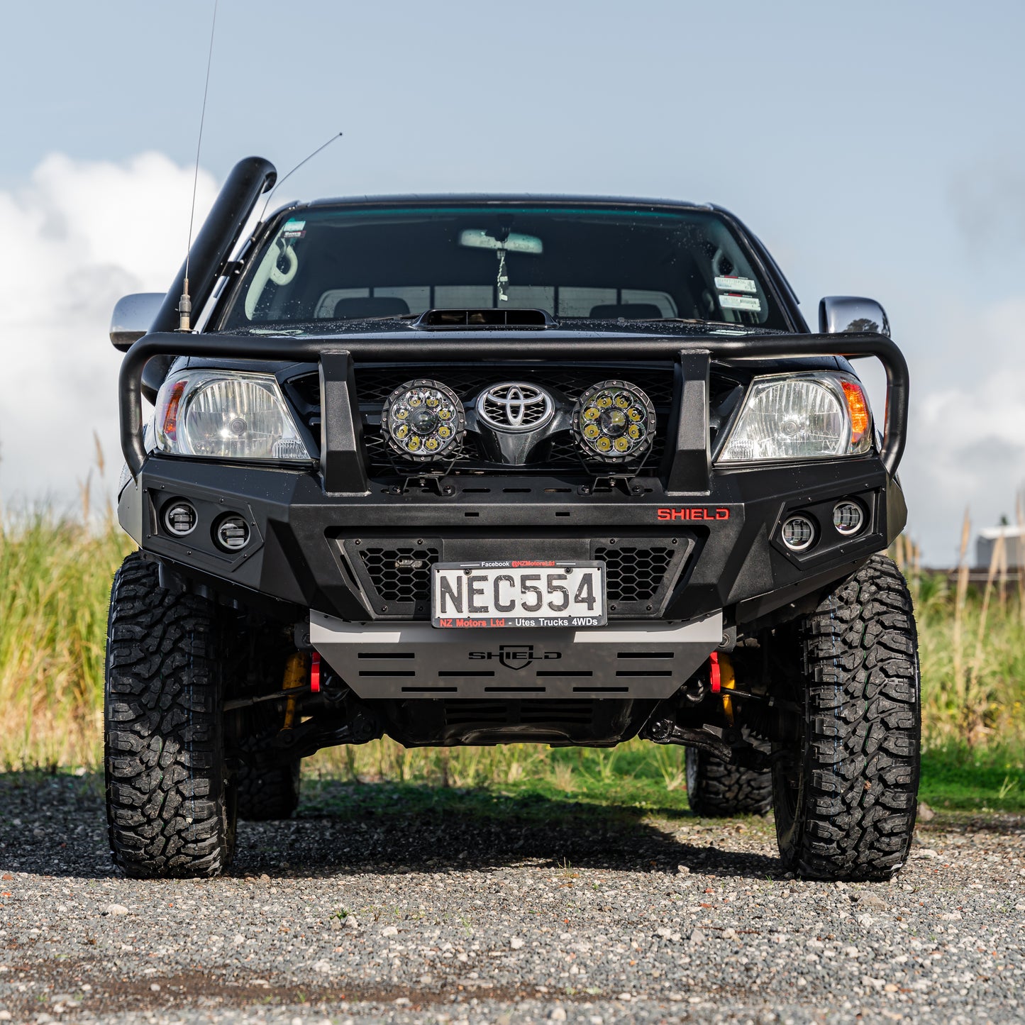 SHIELD Off-Road Triple Loop Bull-Bar to suit Toyota Hilux 2005 - 2011 (Pre-Facelift) - view 2