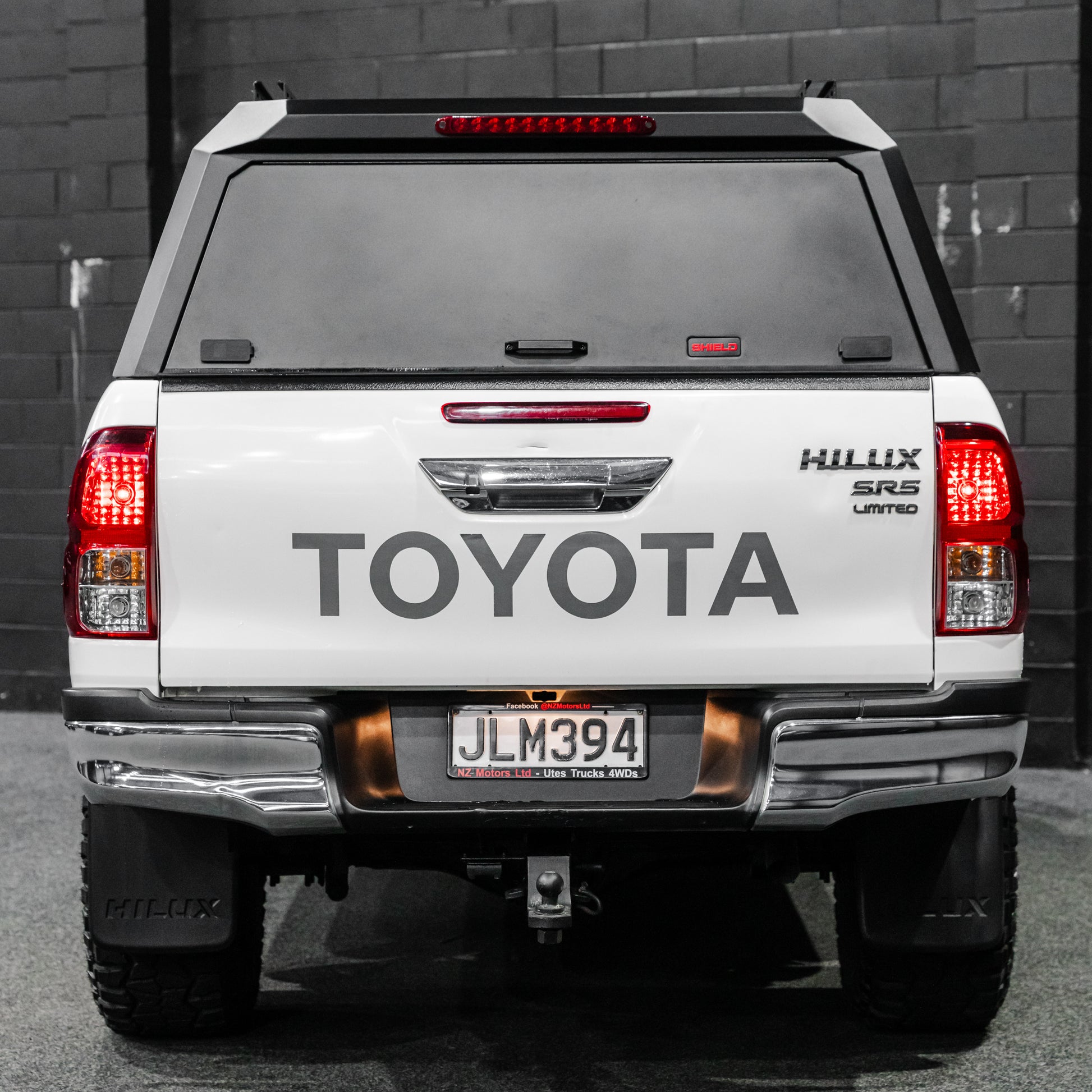 SHIELD Off-Road Aluminium Windowless Canopy to suit Toyota Hilux SR5 2015 - Present - view 4