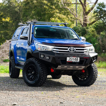 DEFENDER Off-Road Loopless Bull-Bar to suit Toyota Hilux 2015 - 2020