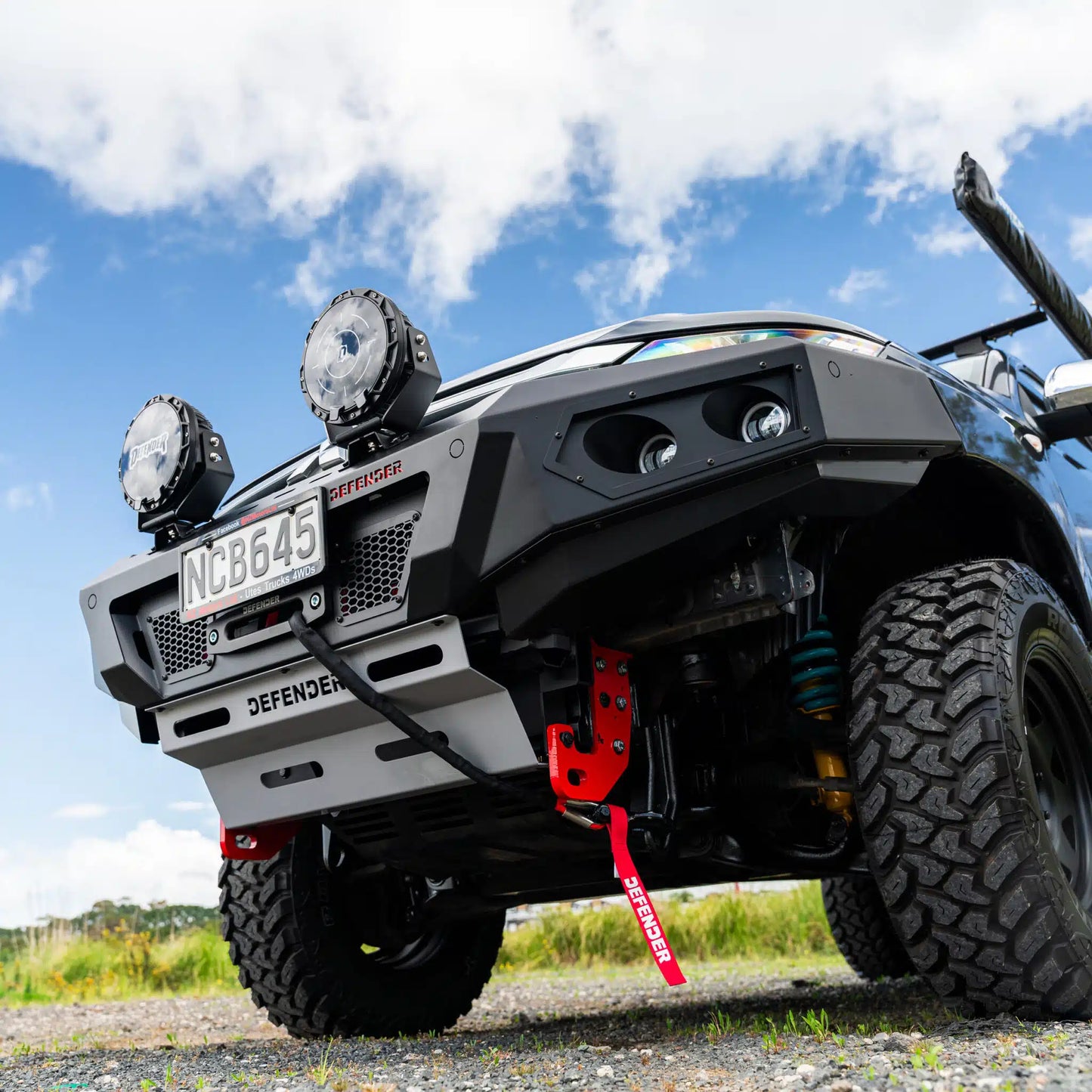 DEFENDER Off-Road Loopless Bull-Bar to suit Mitsubishi Triton 2019 - 2023