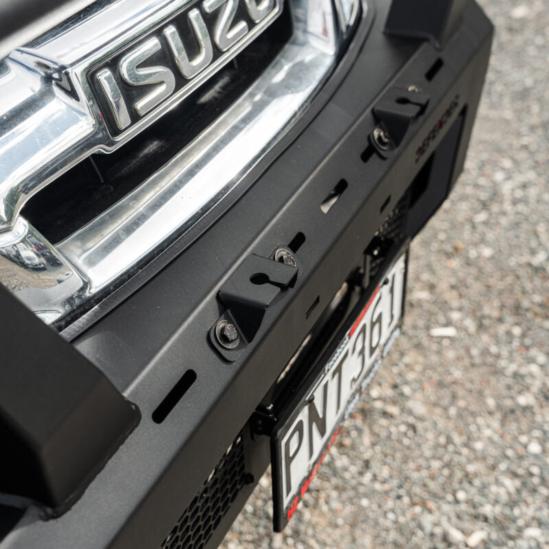 DEFENDER Off-Road Triple Loop Bull-Bar to suit Isuzu D-Max 2013 - 2015