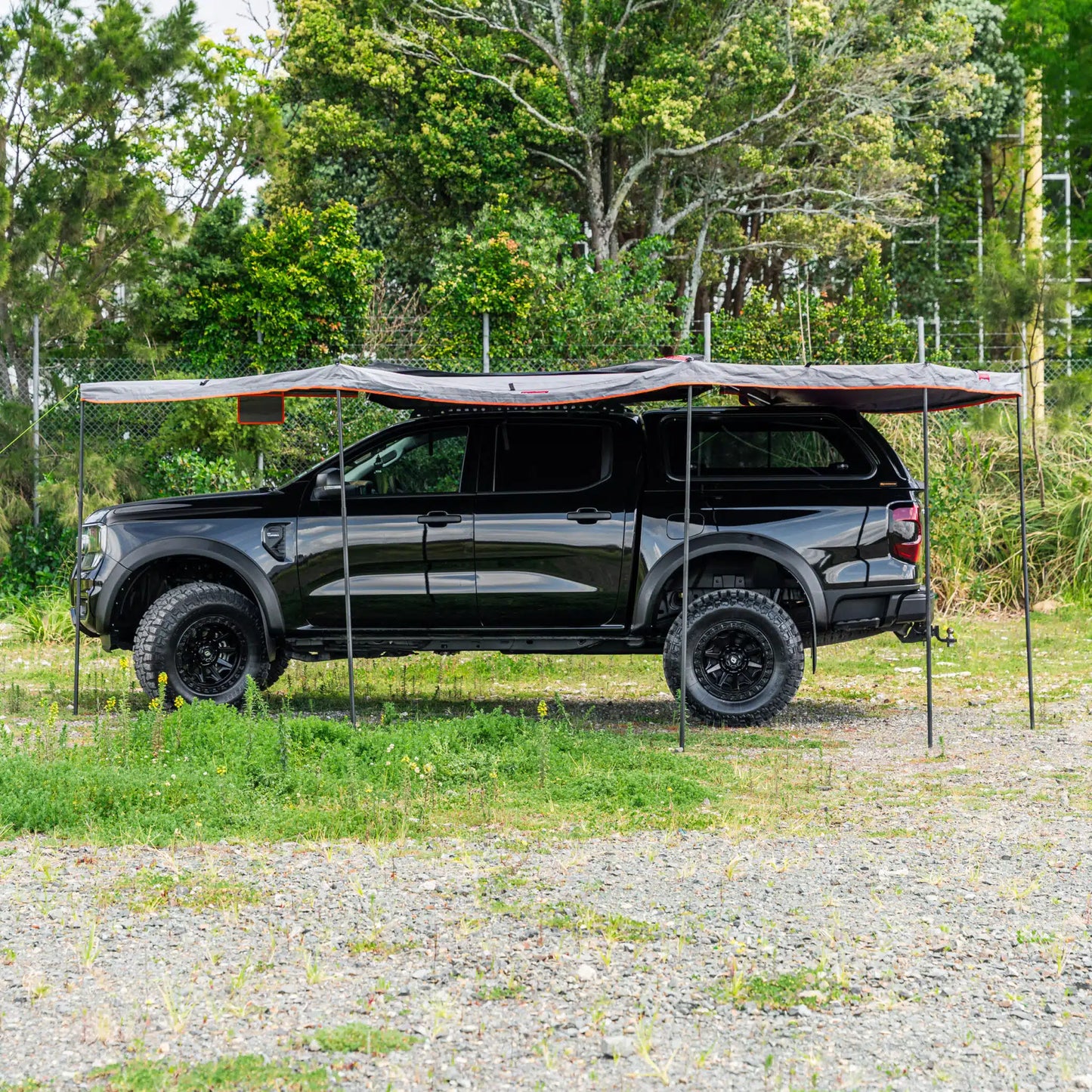 Defender Off-Road 270 Degree Awning