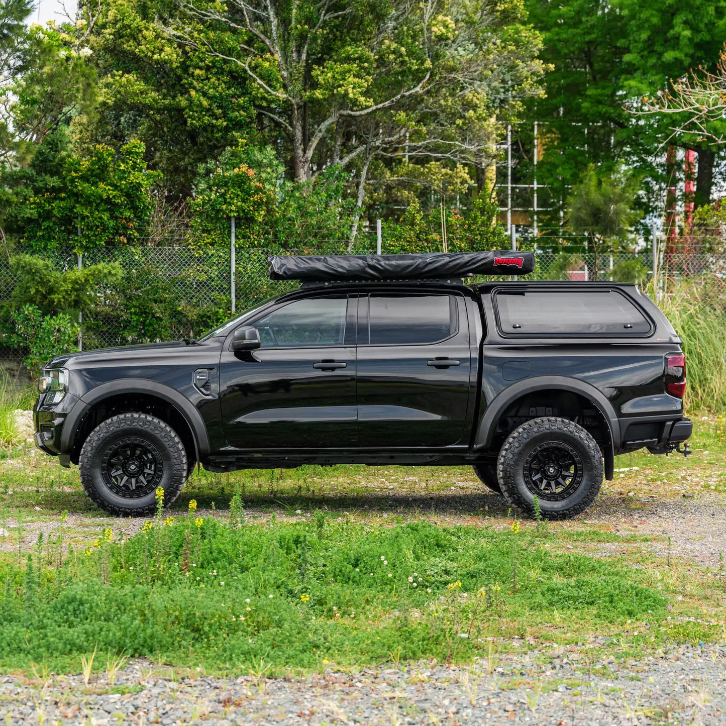 Defender Off-Road 270 Degree Awning