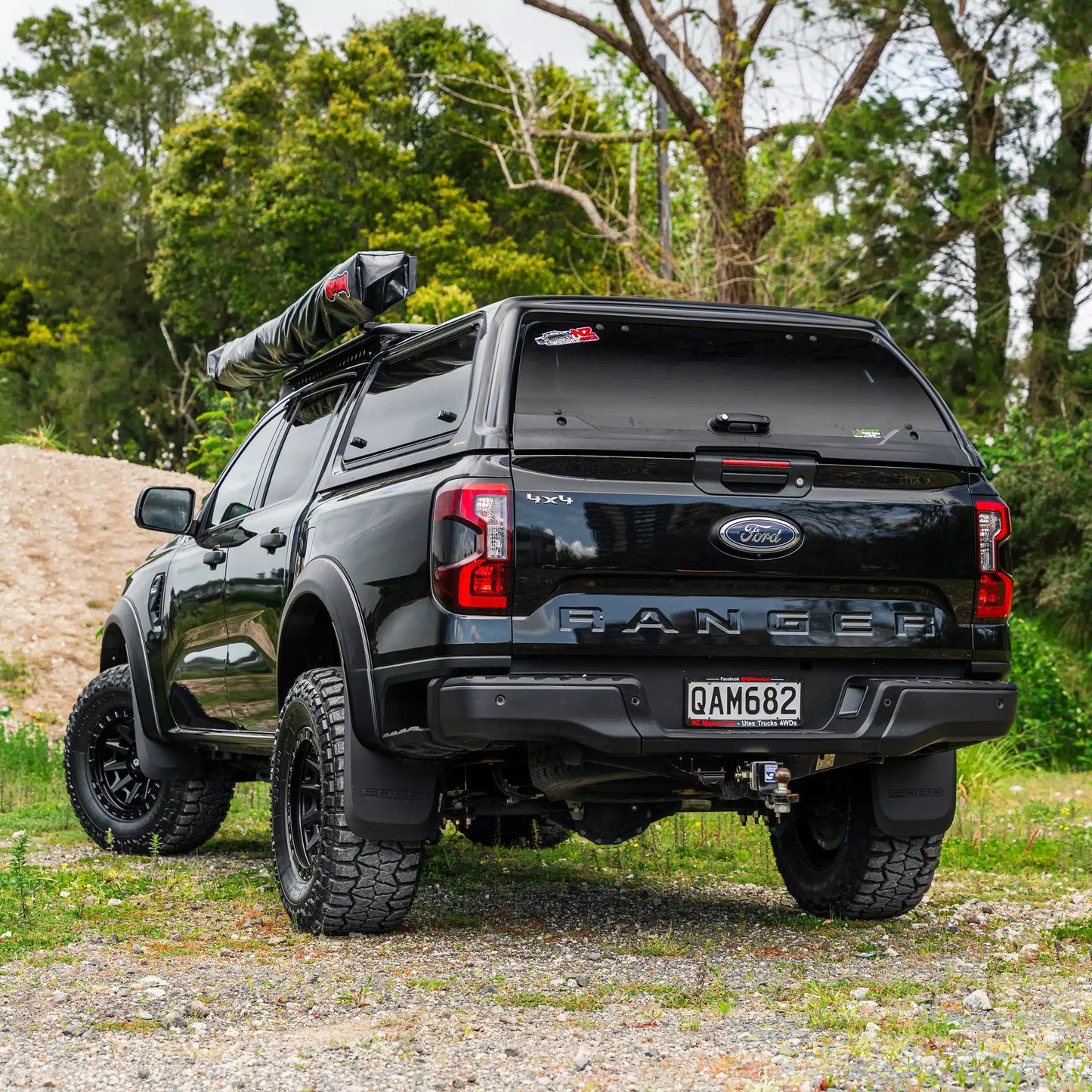 Defender Off-Road 270 Degree Awning