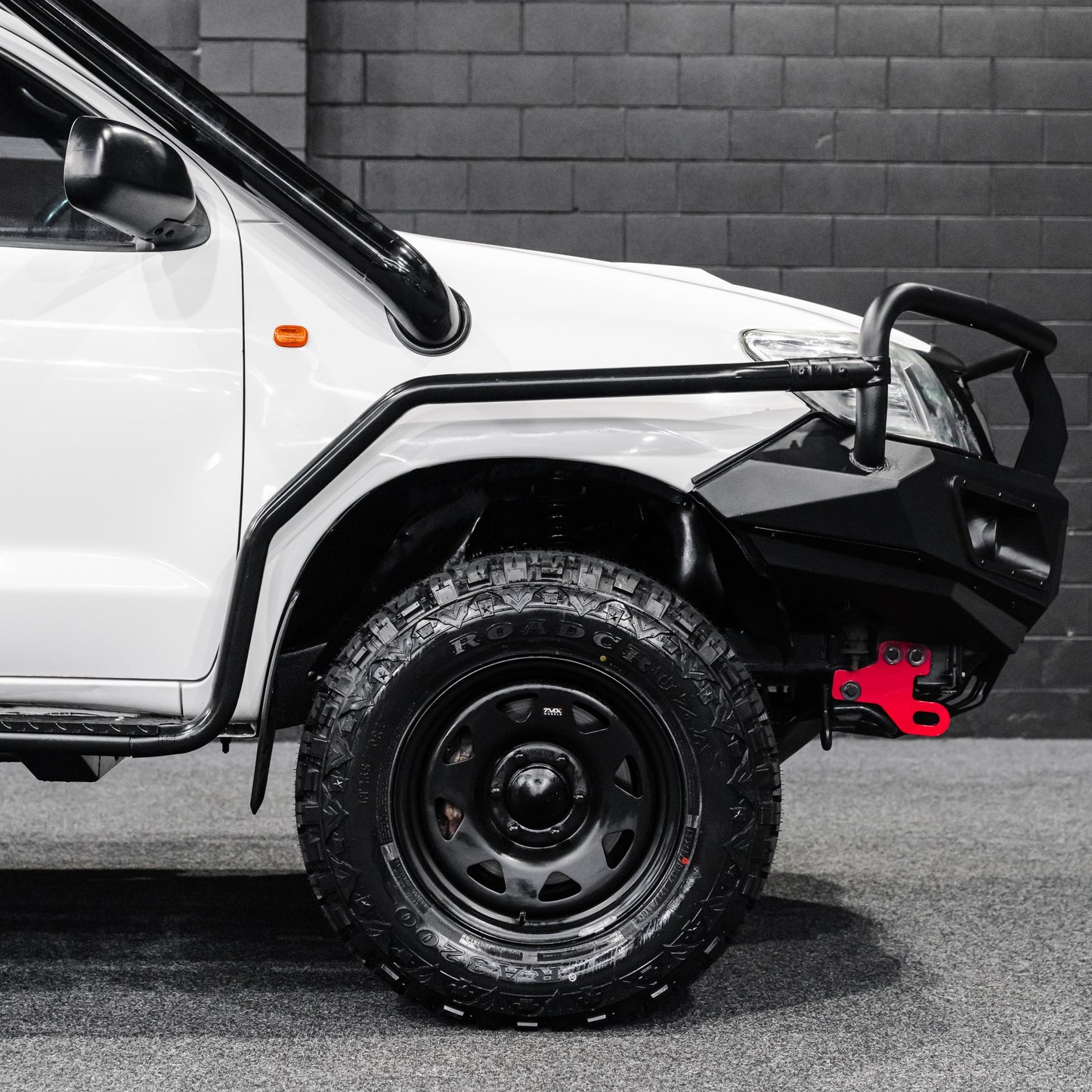 SHIELD Off-Road Brush Bar & Rock Slider Combo to suit Toyota Hilux N70 2005 - 2015 - view 5