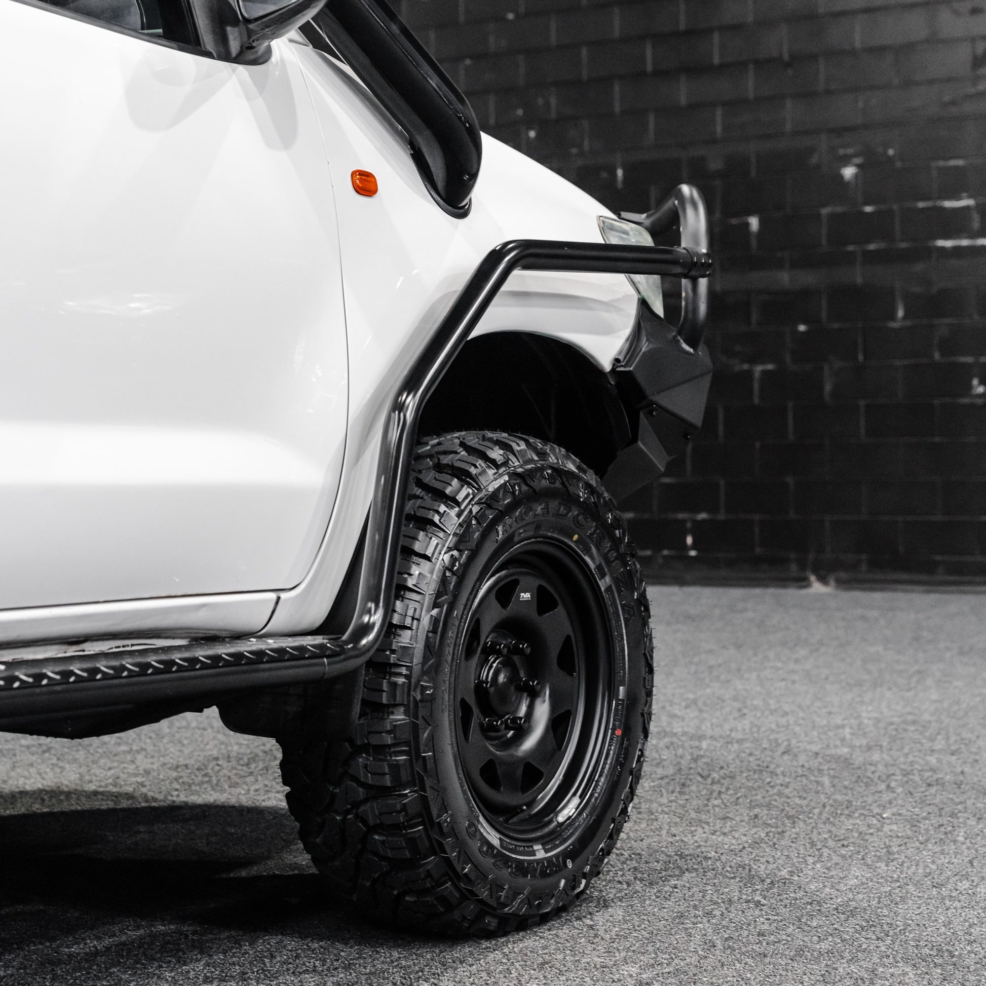 SHIELD Off-Road Brush Bar & Rock Slider Combo to suit Toyota Hilux N70 2005 - 2015 - view 6