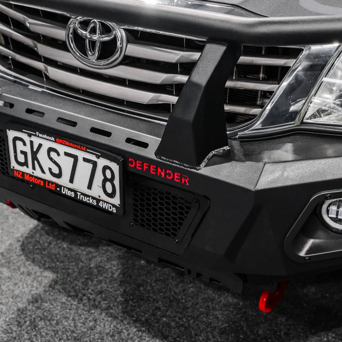 DEFENDER Off-Road Triple Loop Bull-Bar to suit Toyota Hilux Facelift 2012 - 2015