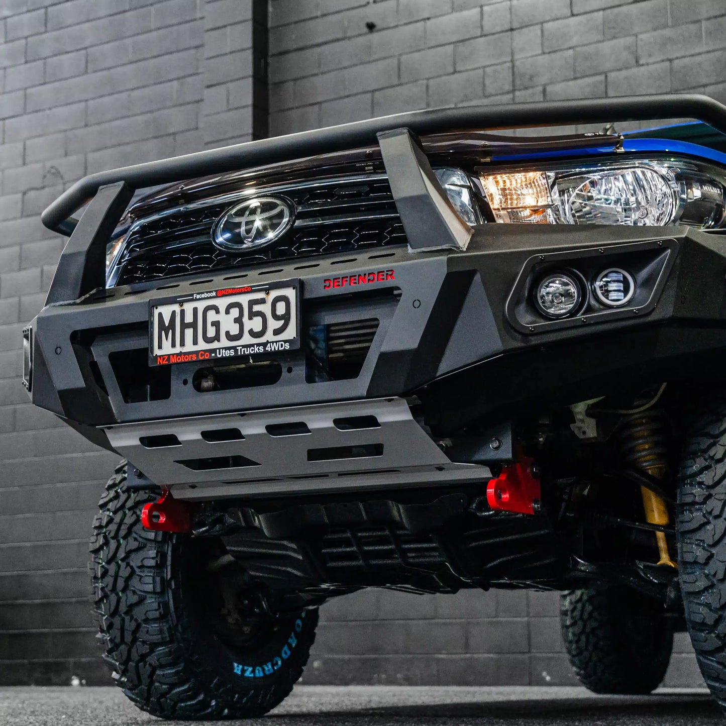 DEFENDER Off-Road Triple Loop Bull-Bar to suit 2015 – 2020 Toyota Hilux