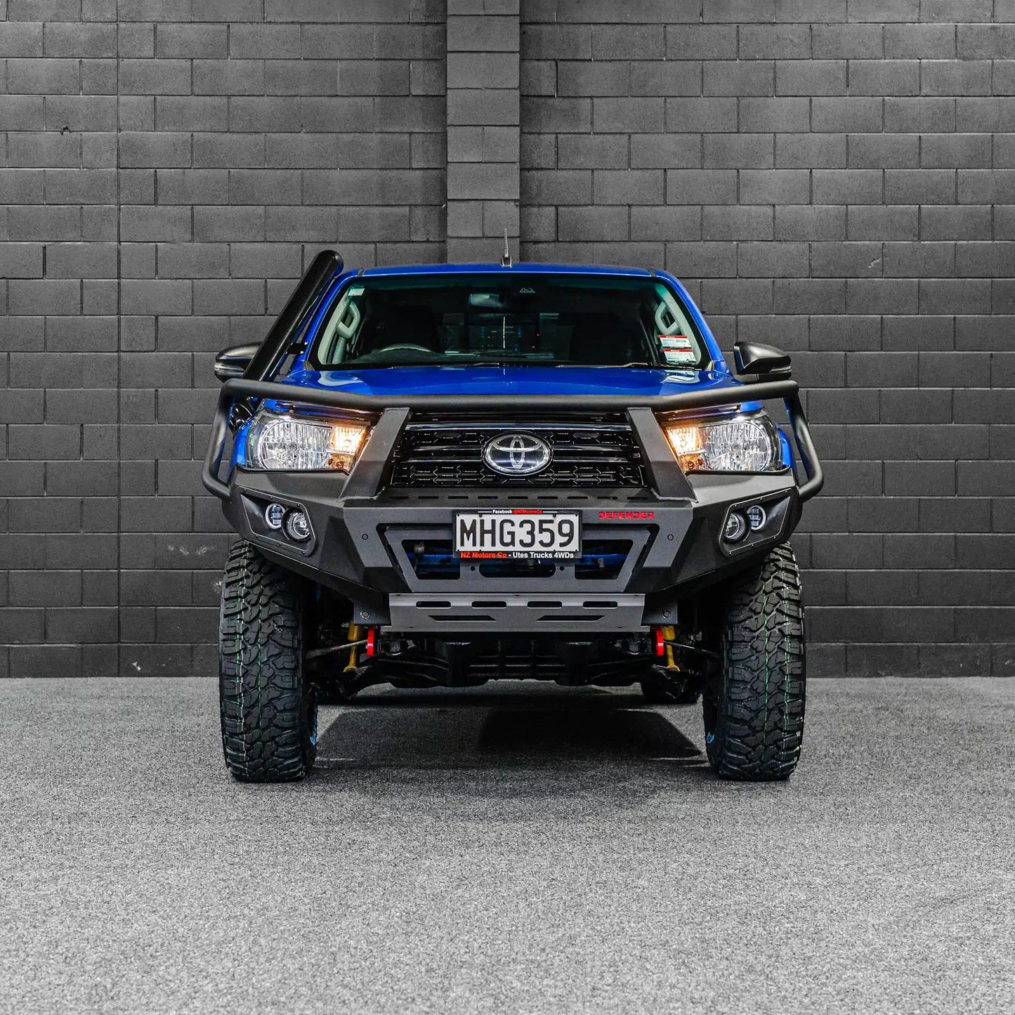 DEFENDER Off-Road Triple Loop Bull-Bar to suit 2015 – 2020 Toyota Hilux