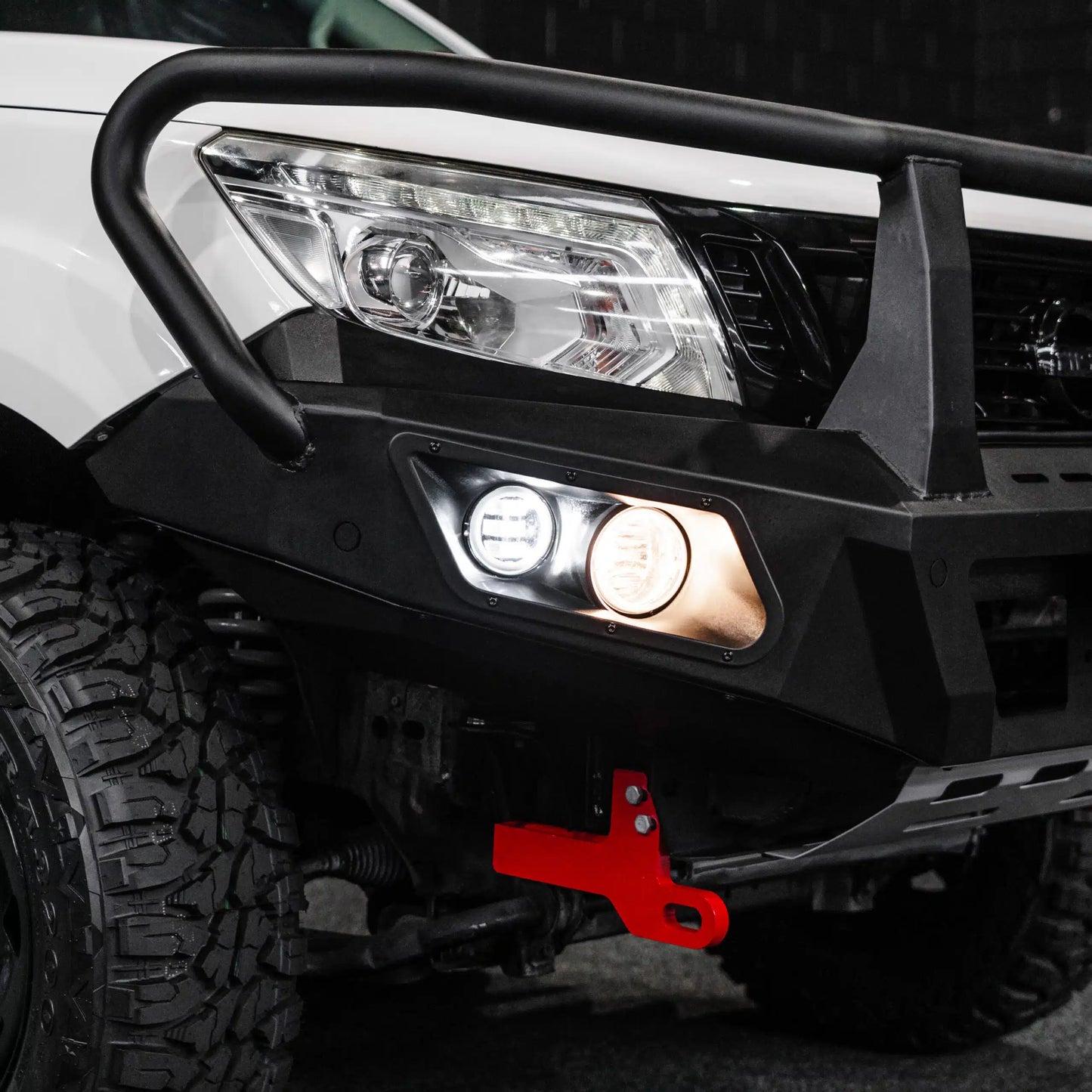 DEFENDER Off-Road Triple Loop Bull-Bar to suit 2015 – 2021 Nissan Navara