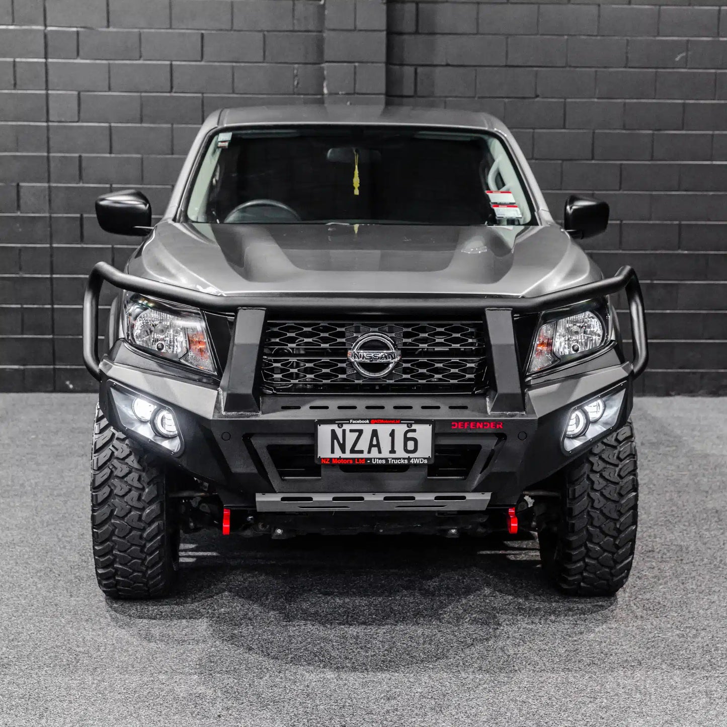 DEFENDER Off-Road Triple Loop Bull-Bar to suit Nissan Navara 2021 – Present