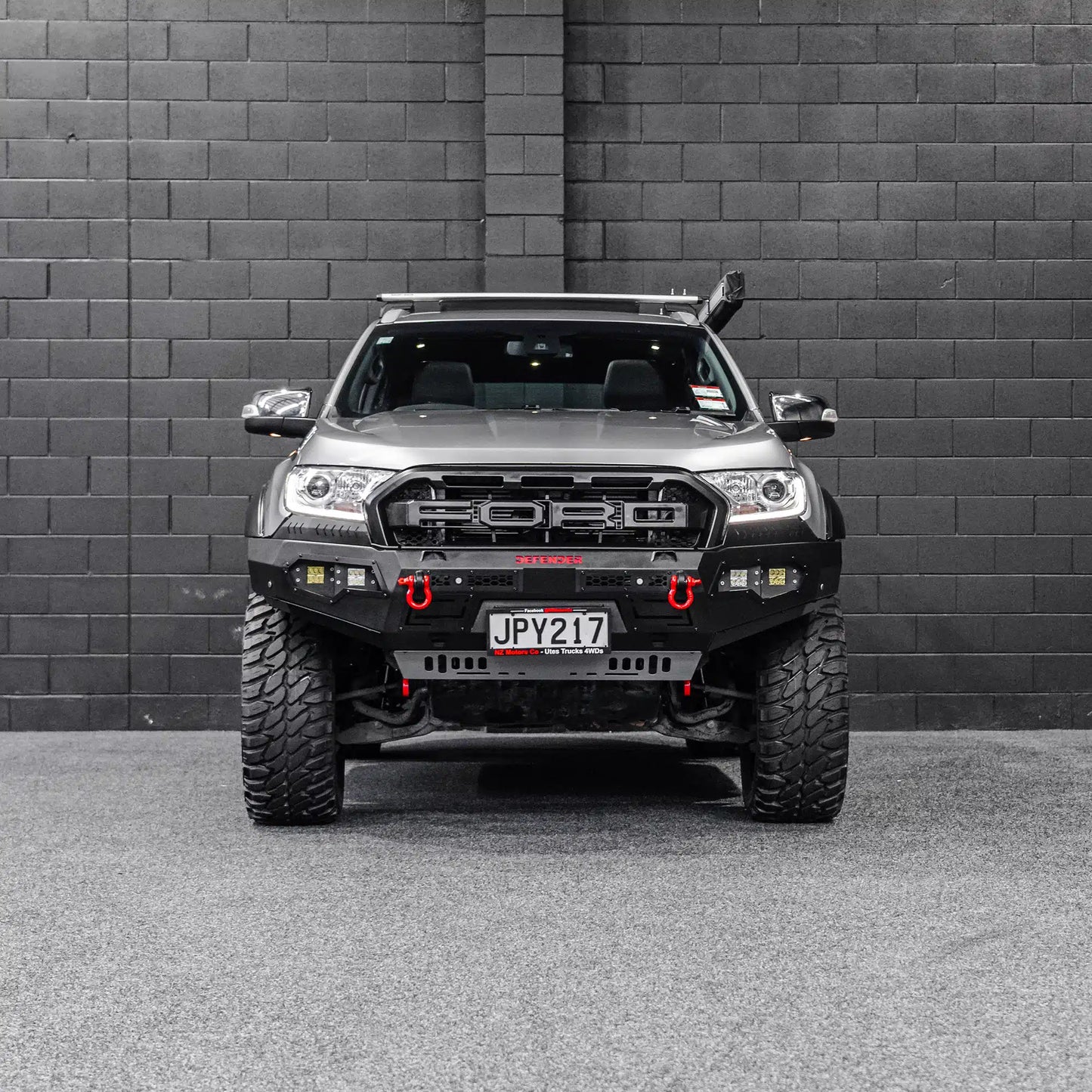 DEFENDER Off-Road Loopless Bull-Bar to suit 2015 – 2022 Ford Ranger