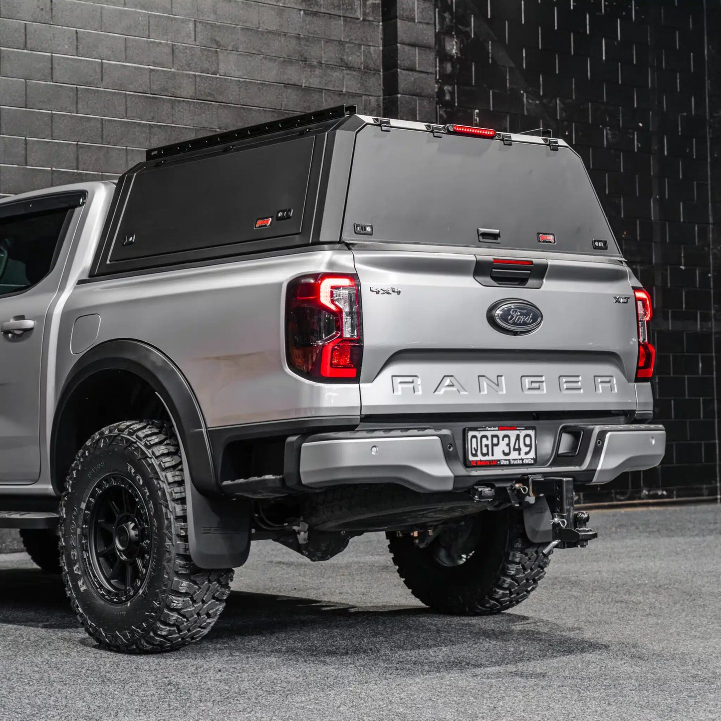 DEFENDER Aluminium Windowless Canopy to suit Ford Ranger Next Generation [2022 – Present]