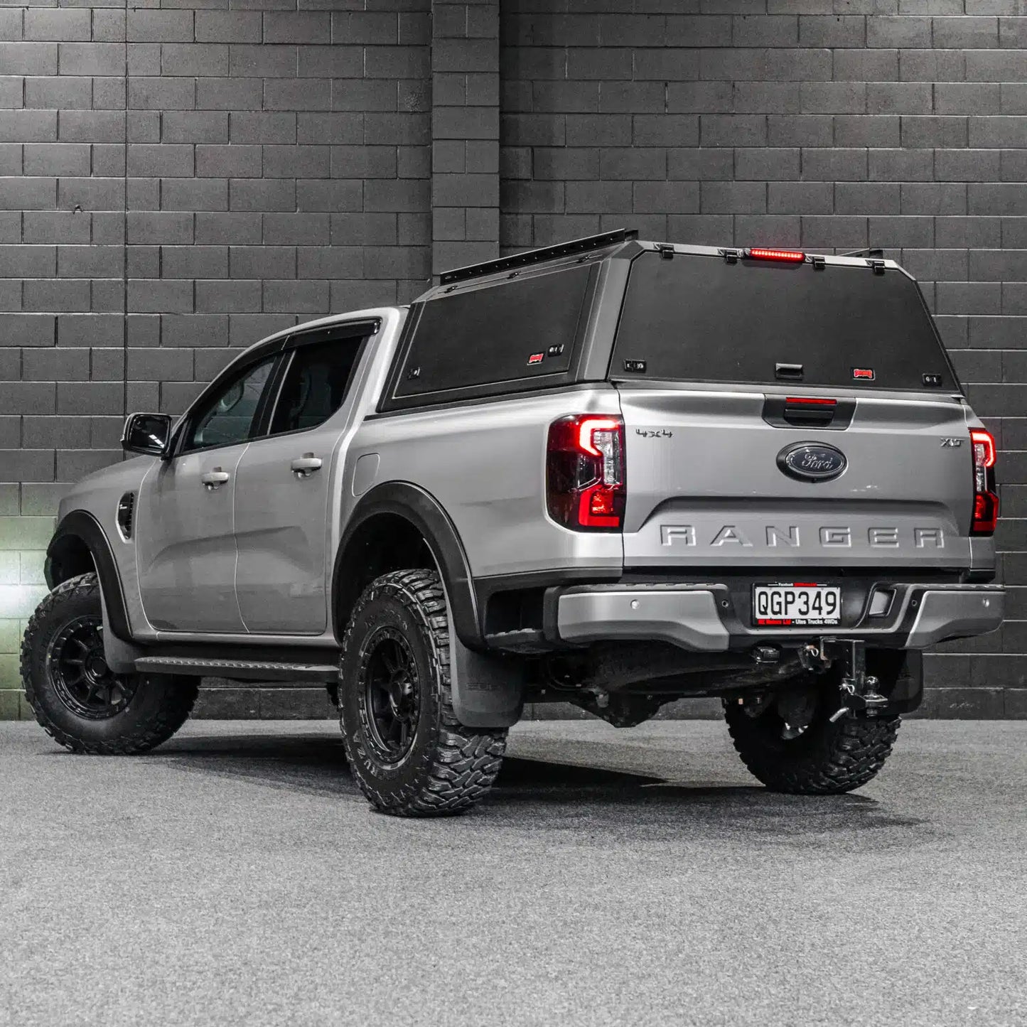 DEFENDER Aluminium Windowless Canopy to suit Ford Ranger Next Generation [2022 – Present]