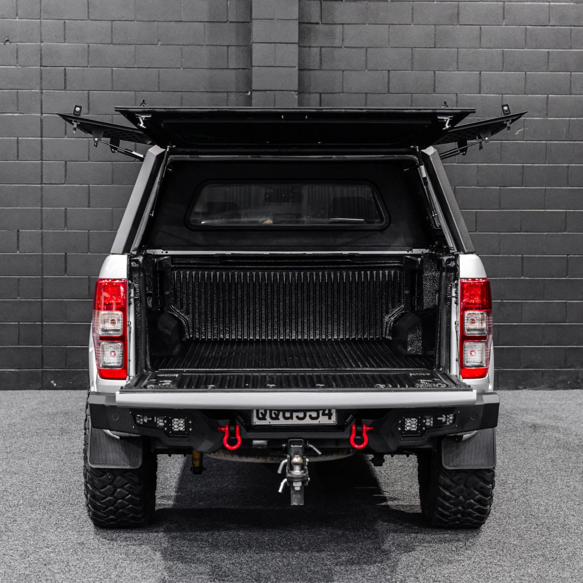 SHIELD Off-Road Aluminium Windowed Canopy to suit Ford Ranger PX1-3 2012 - 2022 - view 5