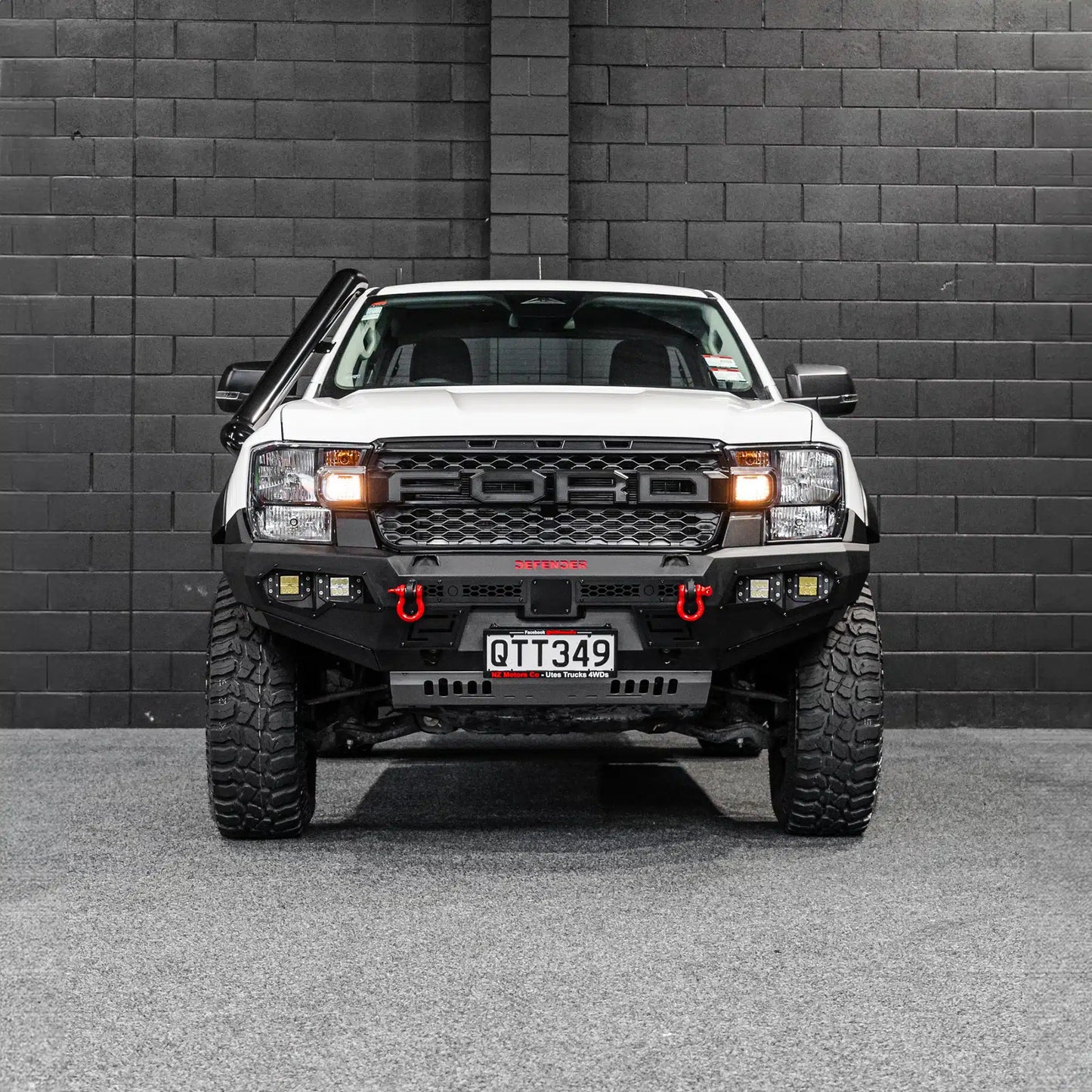 DEFENDER Off-Road Loopless Bull-Bar to suit 2022 – Present Ford Ranger Next Generation