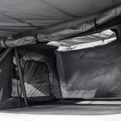 Defender Off Road Cantilever Hard Shell Rooftop Tent
